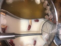 -左庭右院鲜牛肉火锅(金山万达店)