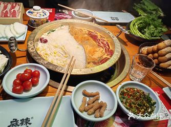 冬日火锅，温暖心灵的滋味 ！