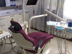 -茂菊口腔连锁(浦东南路店)