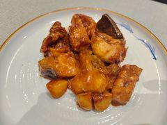 红烧野生鮰鱼-老正兴菜馆(福州路店)