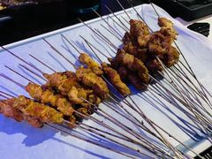 -撸啊撸铁签小肉(车站南路店)