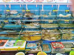 -渔中舟海鲜大排档(普陀沈家门店)