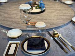 -檀億(北外滩中美店)