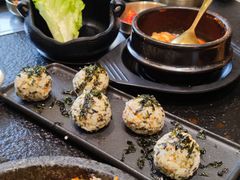 金枪鱼紫菜饭团-韩满园· 甄选韩式烤肉