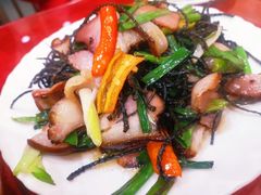 -乡土特色.冷锅鱼.牦牛肉汤锅