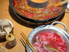 -卤校长重庆火锅(银泰城店)