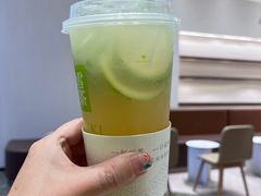 -奈雪的茶(市百一店)