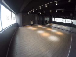 -YASAKI国际舞蹈中心