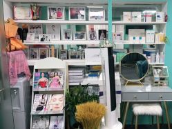 -斐尔国际皮肤管理中心