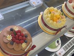 -花花卷卷·鲜食蛋糕(静安久光百货店)