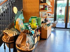 -星巴克臻选(宁波世纪东方广场店)