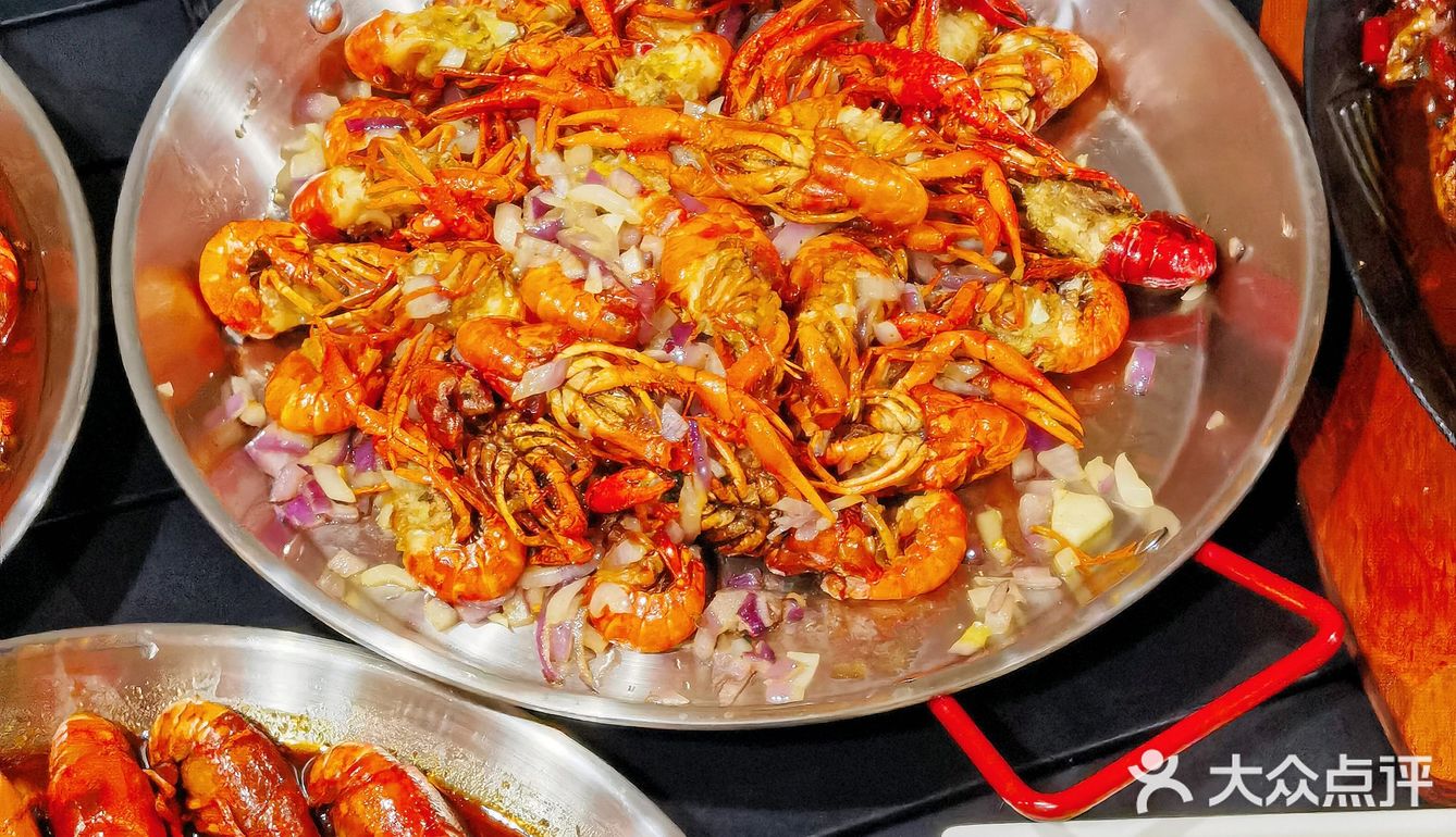 深ye限定露营风小龙虾餐厅🦞