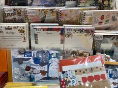-墨格(世茂广场店)