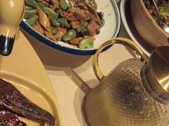 -八府香鸭·啫啫煲(华山路店)