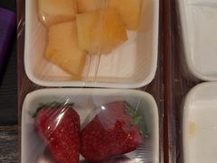 -金色印象·4k影院式足体养生(龙腾路店)