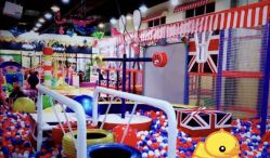 -开心哈乐亲子乐园(东森时尚百货店)