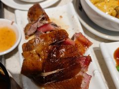 烧味三拼-香港新发烧腊茶餐厅(书城店)