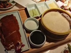 -韵秋荷(宝山龙湖天街店)