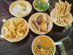 -方中山胡辣汤(成都首店)