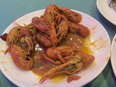 -迈豪国际酒店-百老汇旋转西餐厅