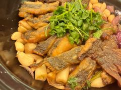 蒜香焗多宝鱼-西安饭庄·非遗陕菜(钟楼店)