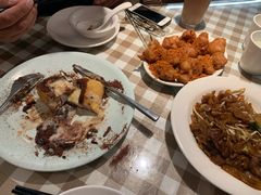 -新大咀港式茶餐厅(宝山万达店)