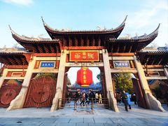 -龙华寺