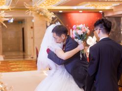 -钟爱一生婚纱摄影旗舰店
