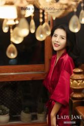 -Lady  Jane高端婚纱礼服馆