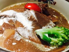 红酒牛舌-初居食屋日式料理(万象城购物中心店)