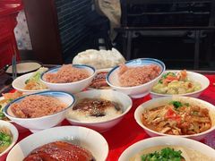 -蓝田九大碗民俗食府(蓝田店)
