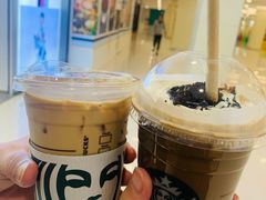 -星巴克(上海虹桥新天地二店)