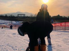 -华彬猛犸滑雪场