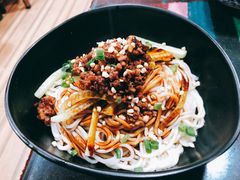 -口口香小吃店