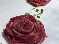 鲜切元宝肉-涮福記·现切牛羊肉火锅(世纪汇店)
