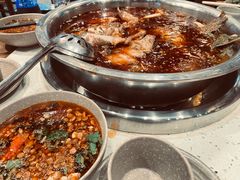 -肖肖酸萝卜鱼火锅(总店)