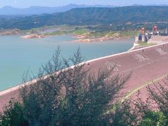 -黄河小浪底水利枢纽风景区