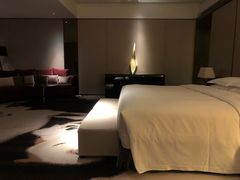 -广州天河希尔顿酒店