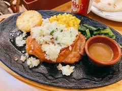 -萨莉亚意式餐厅(国展天虹店)