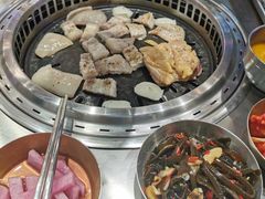 -玄希浪漫厨房·韩料烤肉(湖滨银泰in77店)