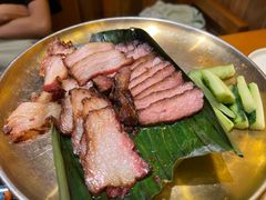 -老滇山寨•云南特色菜•地方菜•民族风情歌舞表演(金碧店)