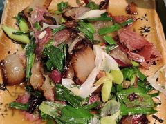 蒜苗老腊肉-青城甲(青城山店)