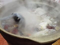 -威邵鸡煲(西华路总店)