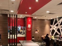 大堂-麦当劳(汉口火车站候车室店)