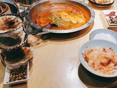 -老凯俚酸汤鱼(鸿通城店)