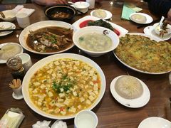-鸿运酒楼