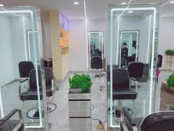 -Coo Hair salon