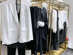 -URBAN REVIVO(济南世茂广场店)
