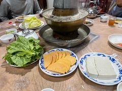 -鑫龙火锅城(环山路店)