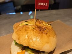 -必胜客(尹山湖歌林公园店)